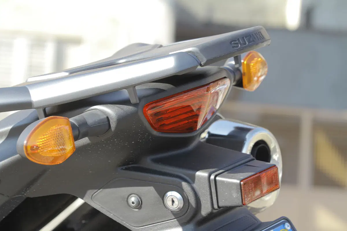 Suzuki V-Strom 650XT ABS (34)
