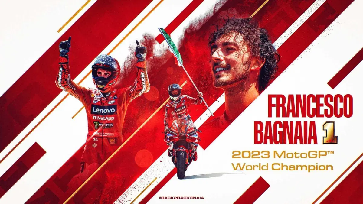 MotoGP 2023. GP di Valencia. Valentino Rossi in mezzo ai tre campioni, l'abbraccio Pecco Bagnaia-Jorge Martin, quello tra Aleix Espargaro e Franco Morbidelli e altre foto dall'ultimo weekend [GALLERY] (50)