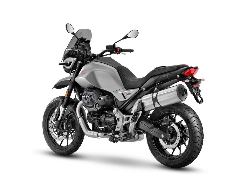 Moto Guzzi V85 Strada (2024) (4)