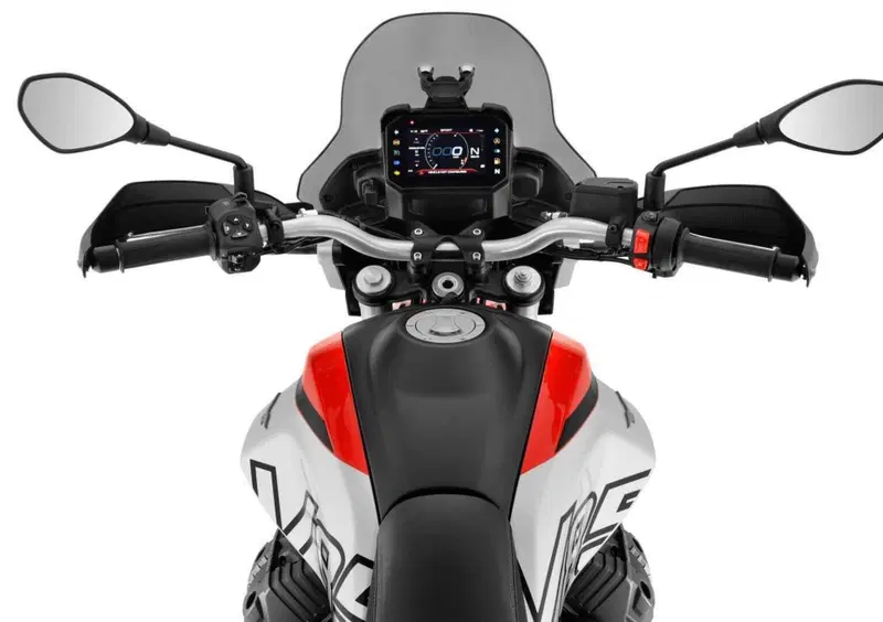 Moto Guzzi V85 V85 TT (2024 - 26) (17)