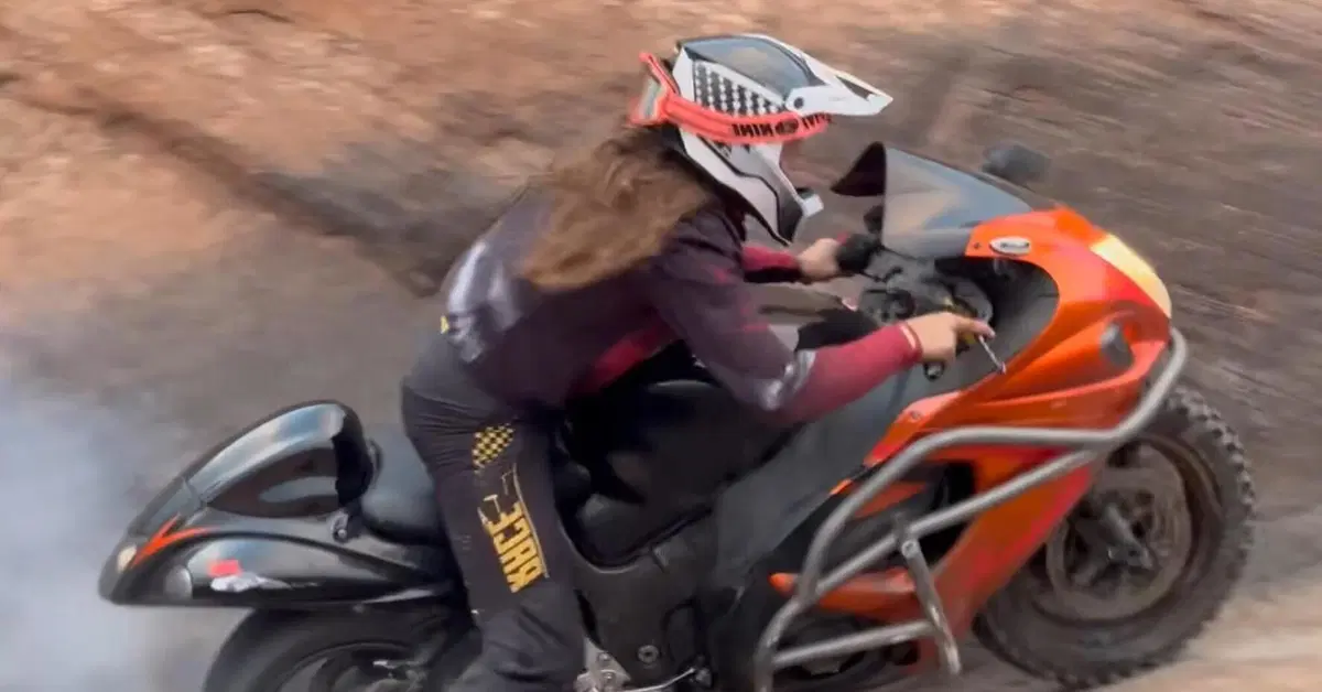 Una Suzuki Hayabusa all'Hell's Gate: cosa pu&ograve; andare storto?