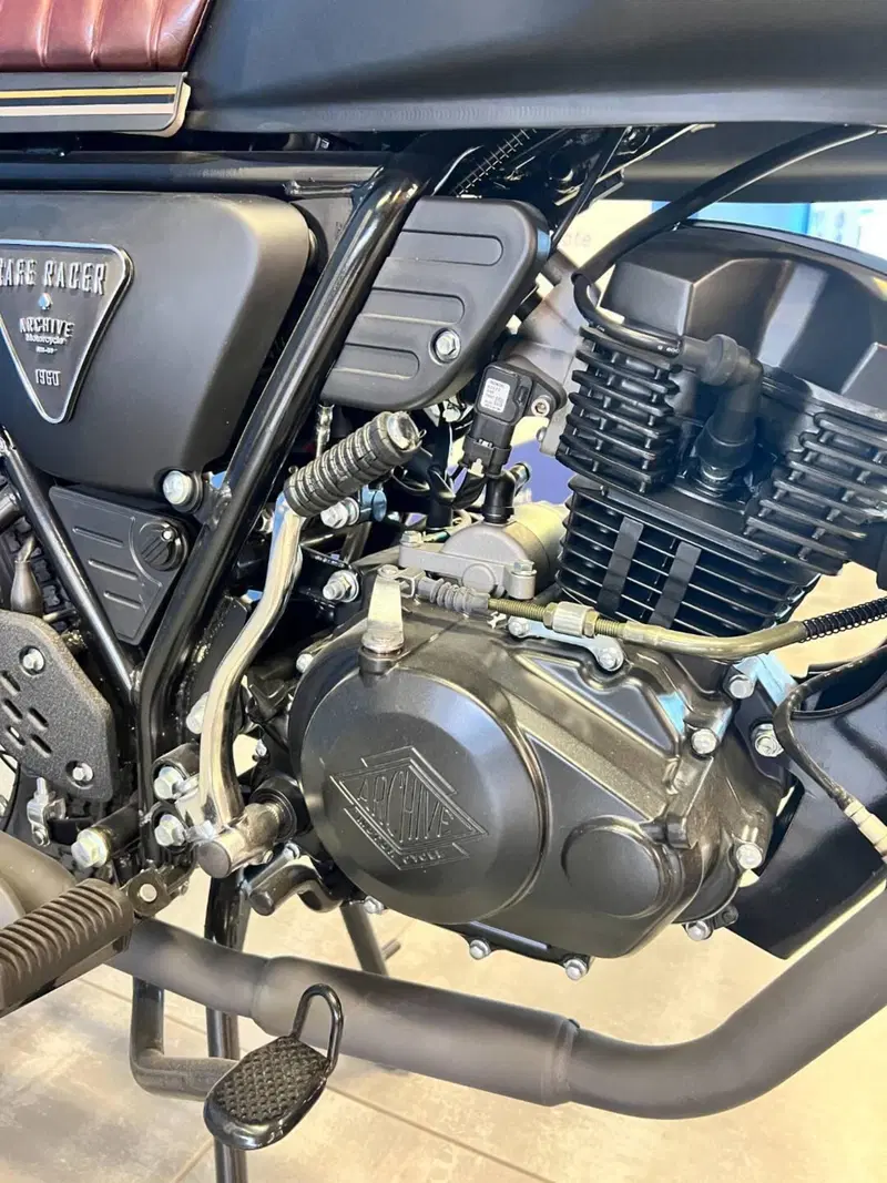 Archive Motorcycle AM 60 125 Cafe Racer (2022 - 25) (10)