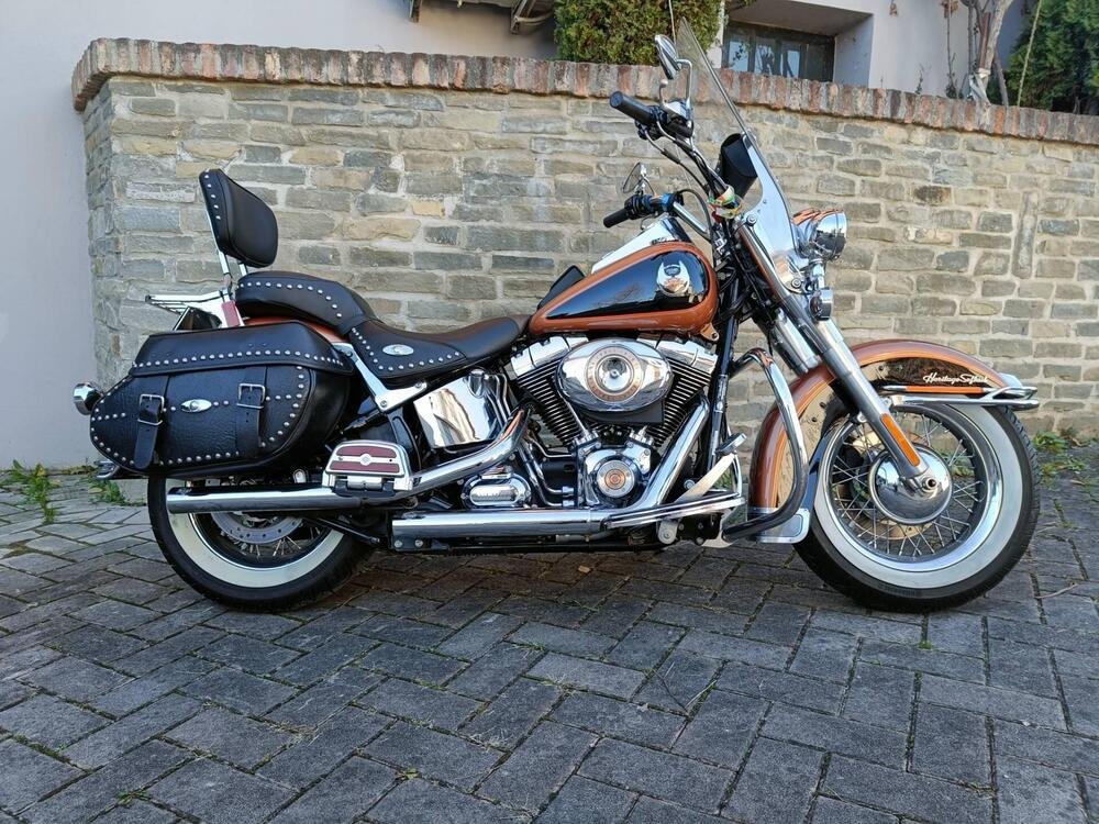 Harley-Davidson 1584 Heritage Classic (2008 - 10) - FLSTC