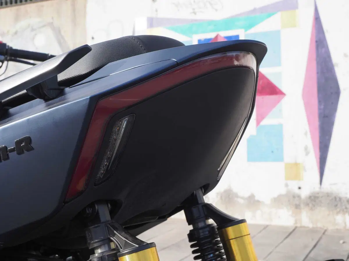 Wottan Storm-R 300 TEST: il best buy degli scooter sportivi? (6)
