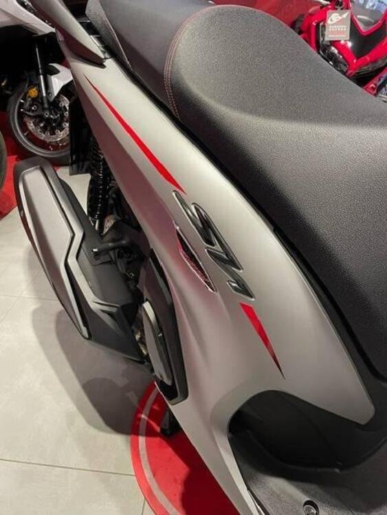 Honda SH 350 Sport (2021 - 24) (3)