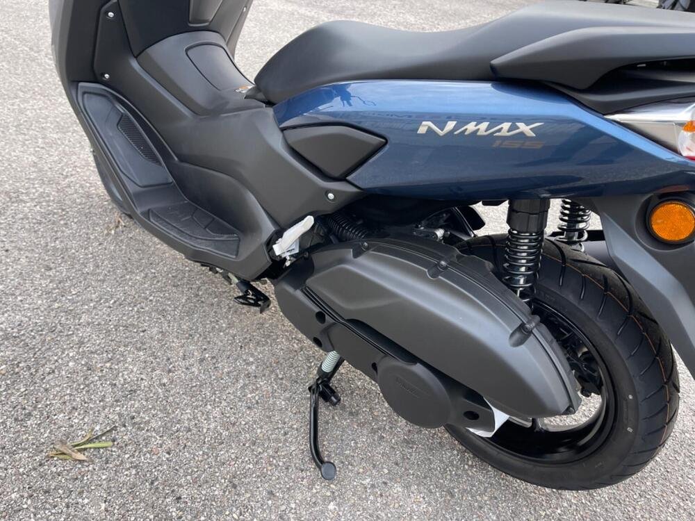 Yamaha N-Max 155 (2022 - 24) (4)