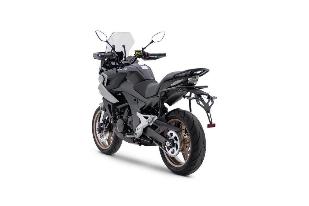 CFMOTO 700MT (2024) (5)