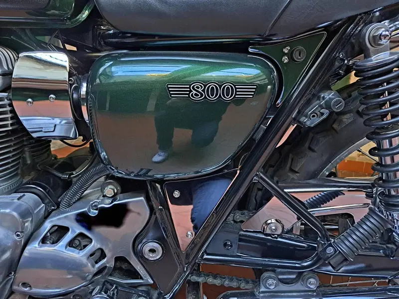 Kawasaki W 800 (2010 - 17) (3)