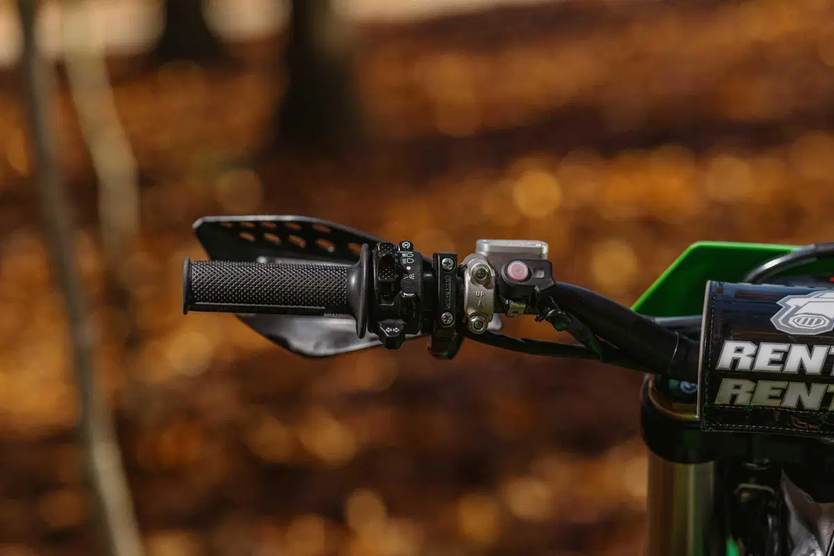 Kawasaki KX 300 X TEST (5)
