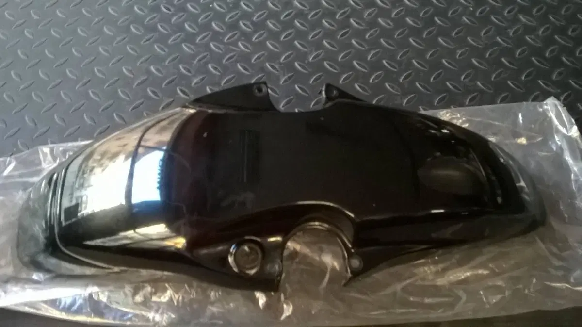 PARAFANGO BASSO ORIGINALE BMW R 80 R100 GS (2)