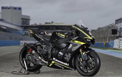 Kawasaki Racing Team si veste di nero per i test invernali che precedono la stagione 2024