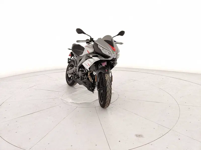 Aprilia Tuono 125 (2021 - 24) (4)