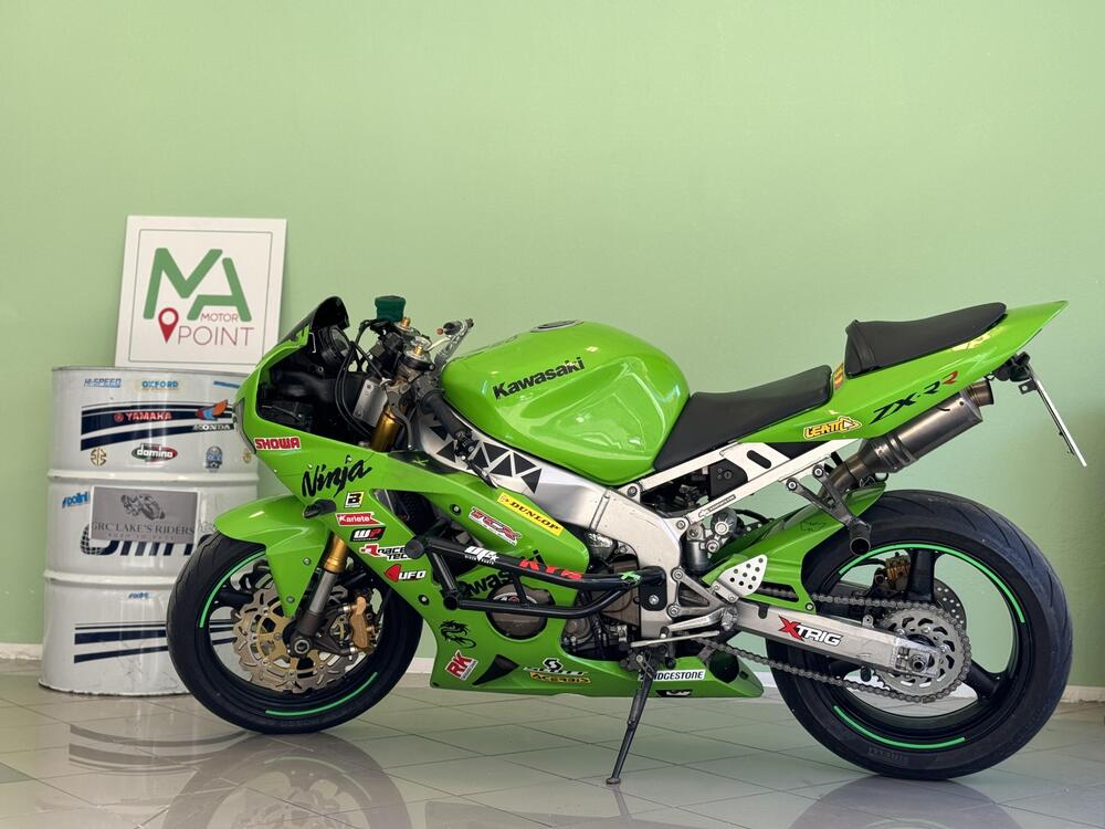 Kawasaki Ninja 636 ZX-6R (2003 - 04) (3)