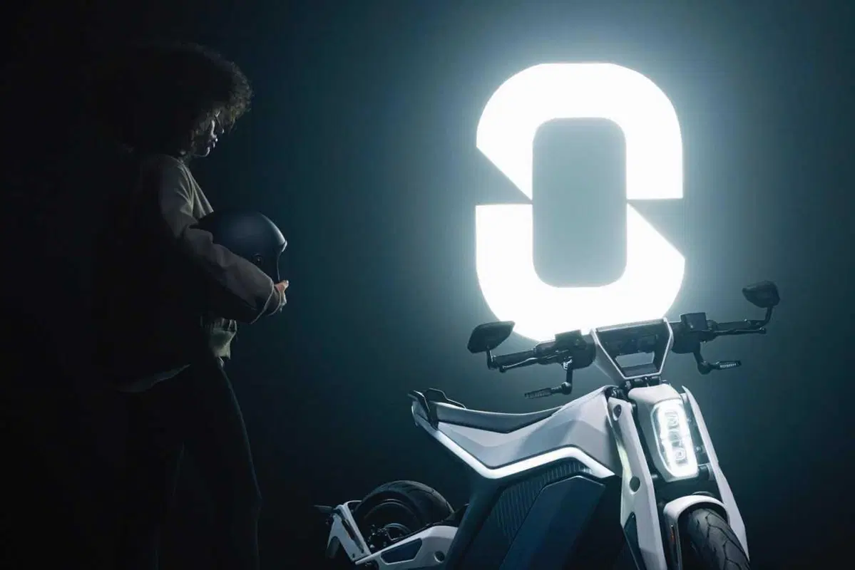 I AM Naxeon: elettrica, hi-tech e accessibile. Ve la presentiamo (43)