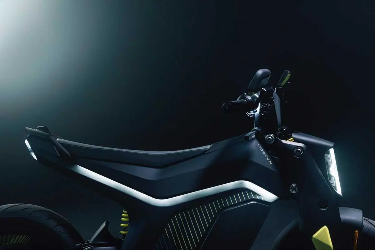 I AM Naxeon: elettrica, hi-tech e accessibile. Ve la presentiamo (57)