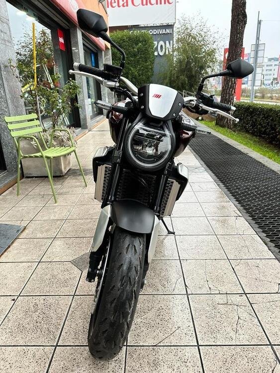 Honda CB 1000 R (2021 - 24) (3)