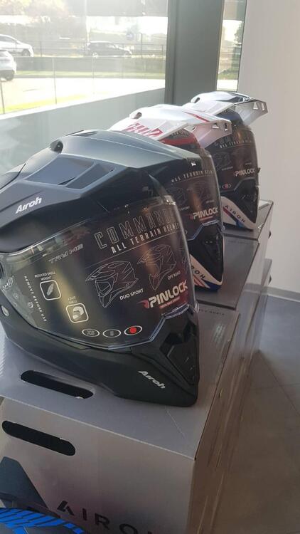 CASCO AIROH COMMANDER 2023 (3)