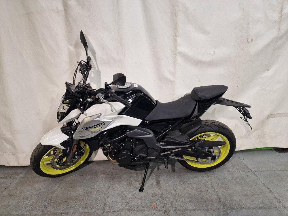 CFMOTO 650NK (2021 - 24) (2)