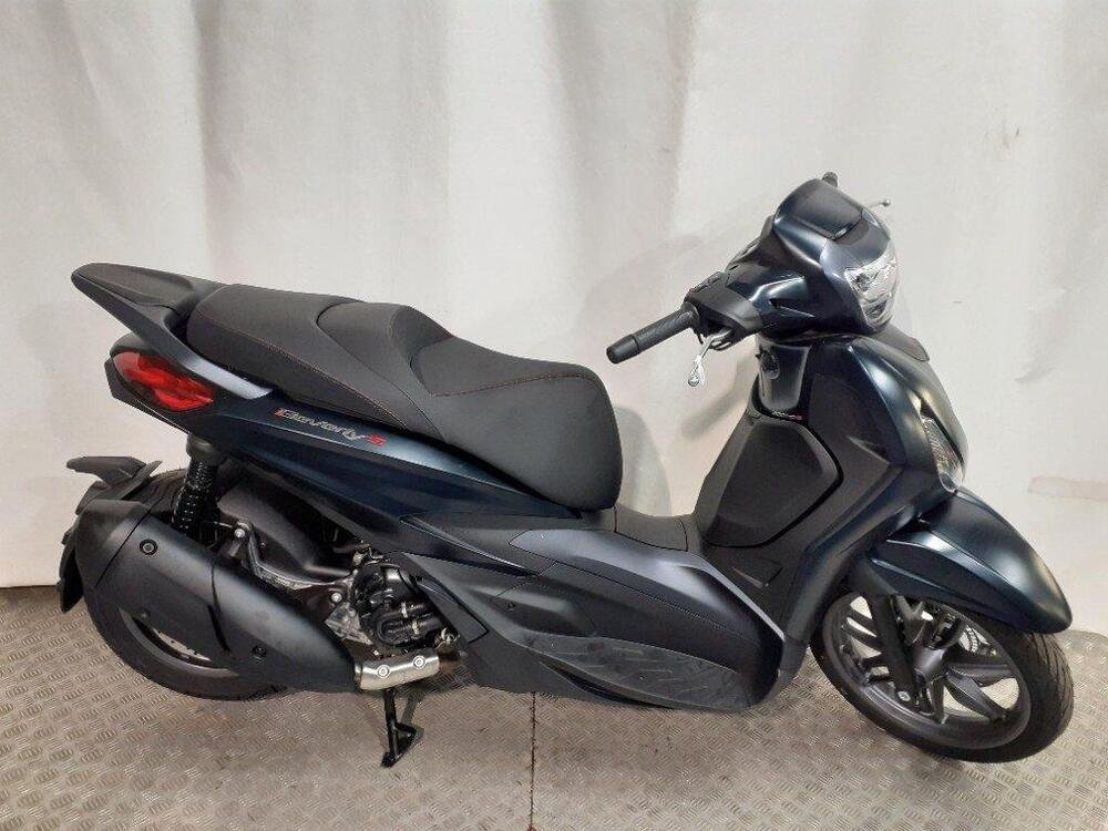 Piaggio Beverly 300 S ABS-ASR (2021 - 24)