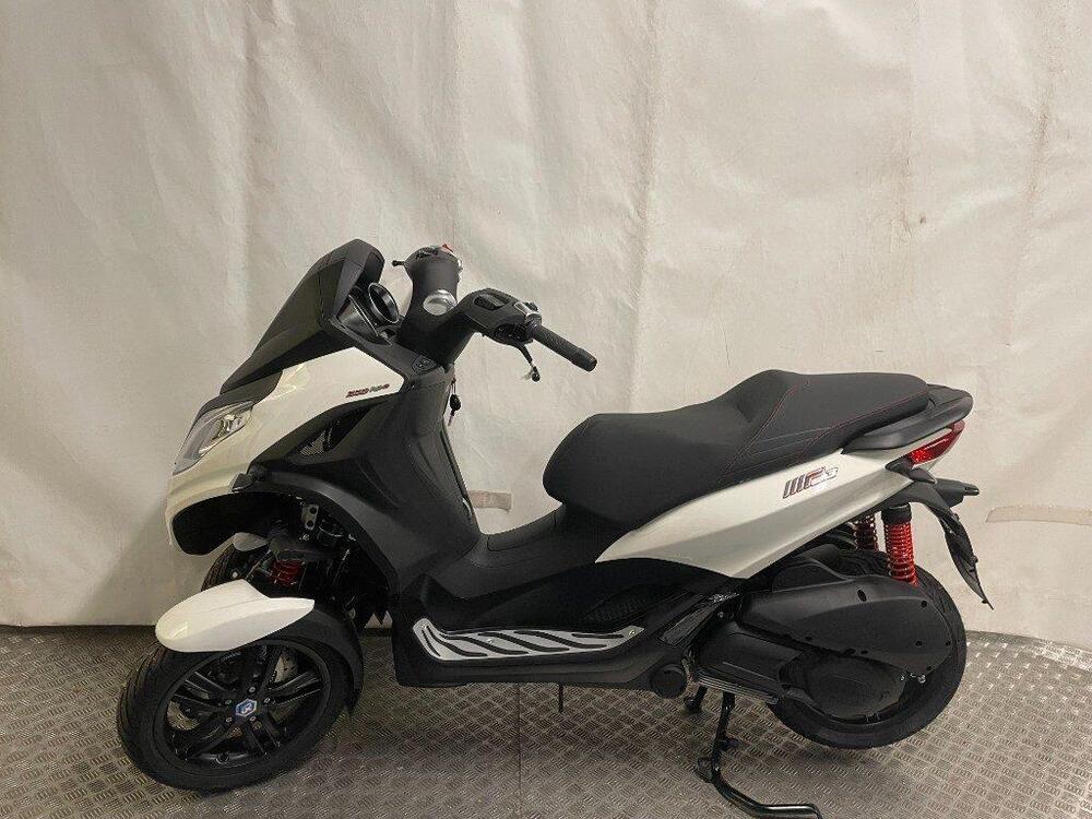 Piaggio MP3 300 Sport ABS Hpe (2021 - 24) (2)