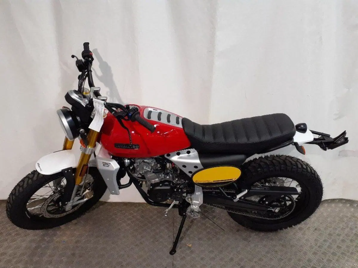 Fantic Motor Caballero 125 Scrambler (2021 - 23) (2)