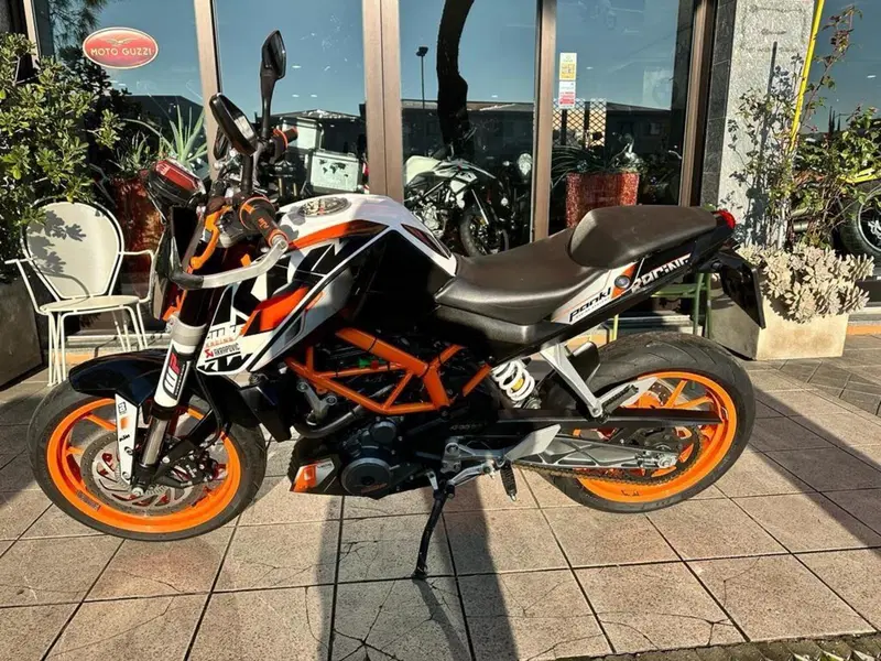KTM 390 Duke ABS (2012 - 16) (2)