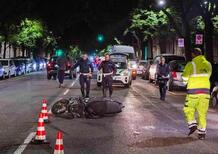 Milano, moto contro auto in pieno centro. In gravi condizioni il motociclista 23enne