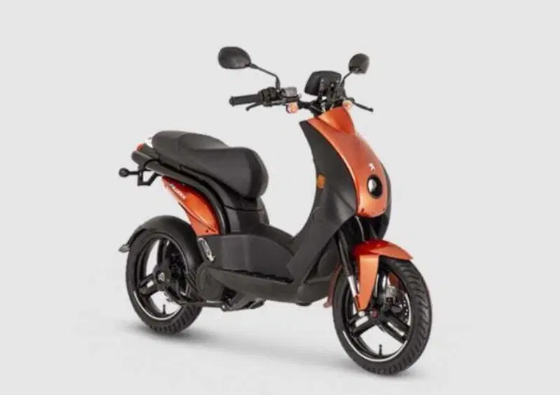 Peugeot e-Ludix e-Ludix Biposto E5 (2021 - 25) (2)