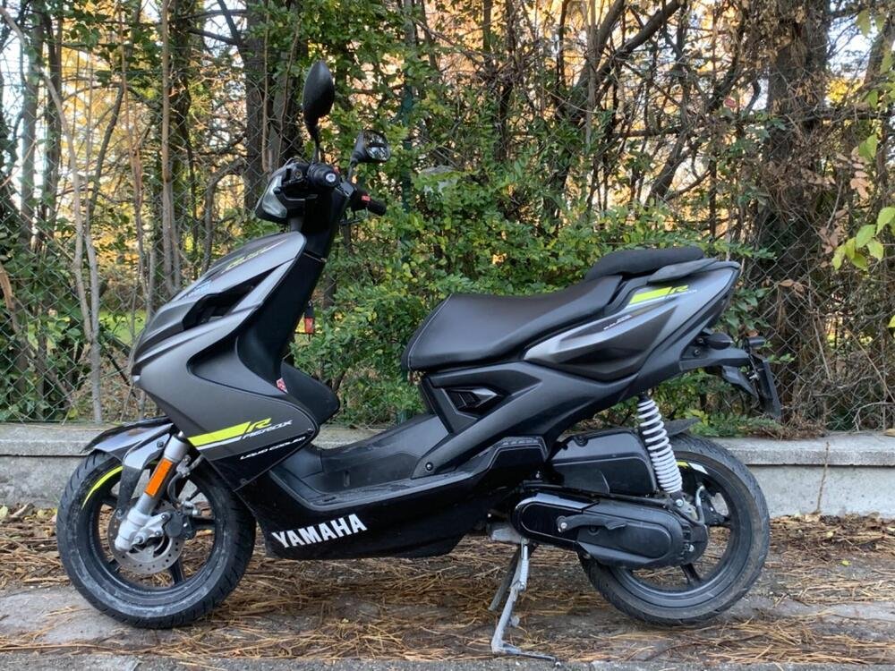 Yamaha Aerox 50 R 4t (2018 - 20) (3)