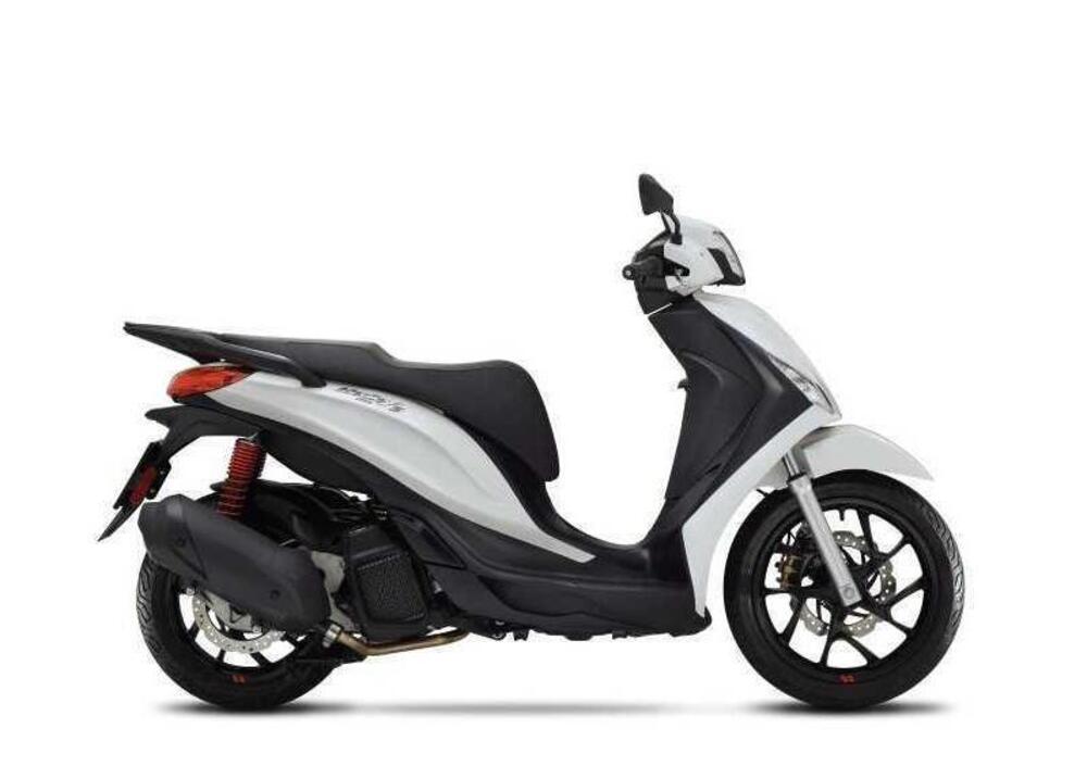 Piaggio Medley 125 S ABS (2021 - 24) (2)