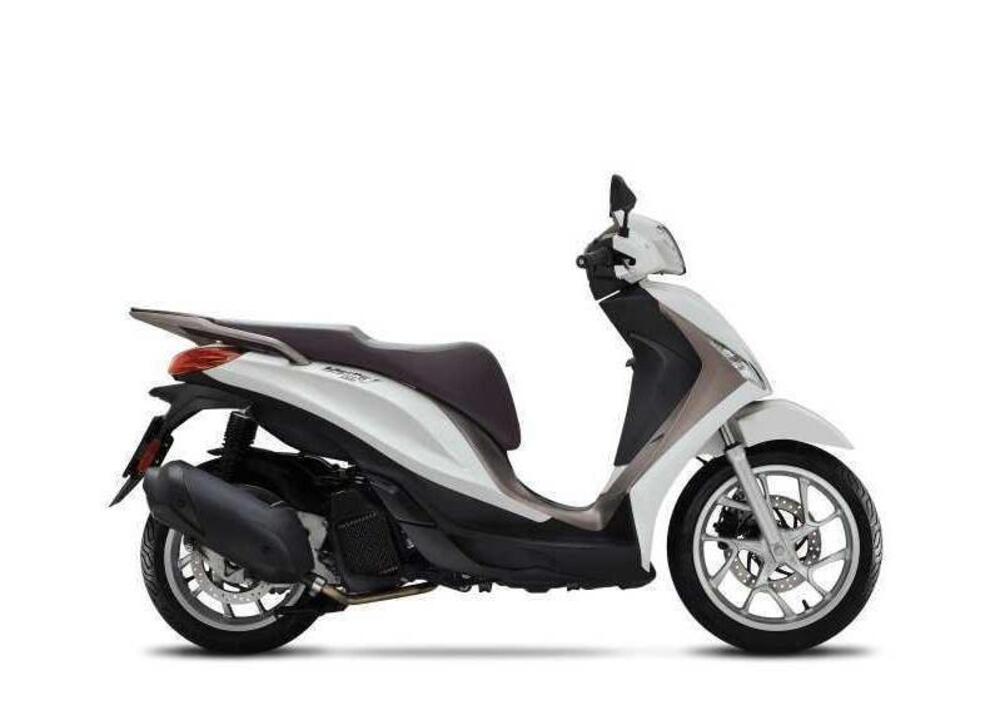 Piaggio Medley 150 ABS (2021 - 24) (2)