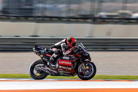 Pecco Bagnaia durante i Test di Valencia