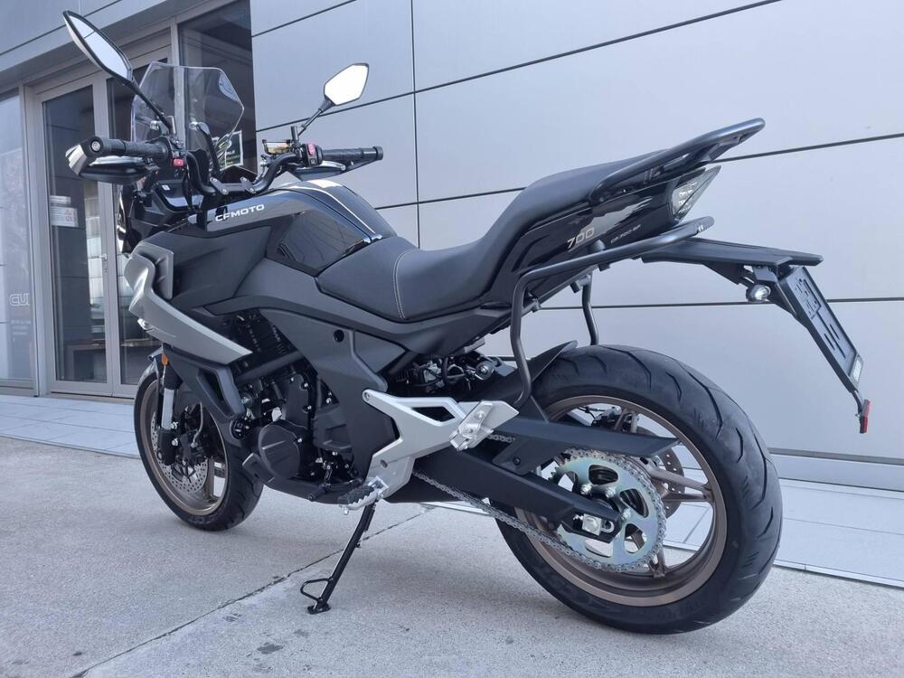 CFMOTO 700MT (2024) (5)