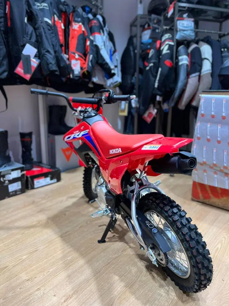 Honda CRF 110F (2023 - 26) (3)