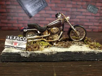 Diorama con Softail Deuce American Wheels 
