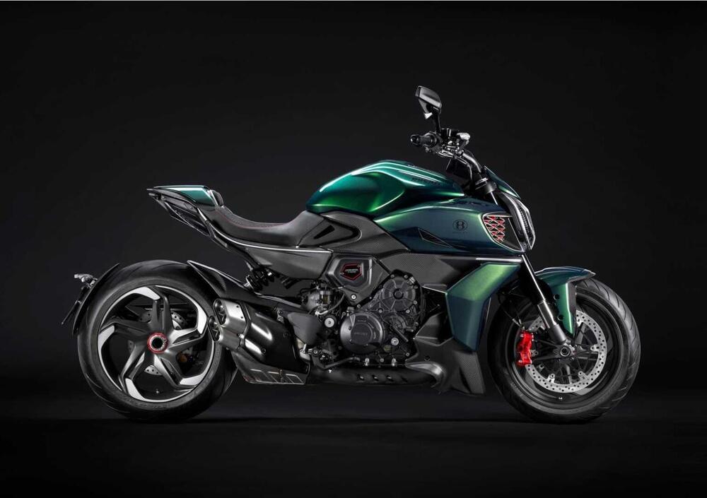 Ducati Diavel for Bentley (2024) (2)