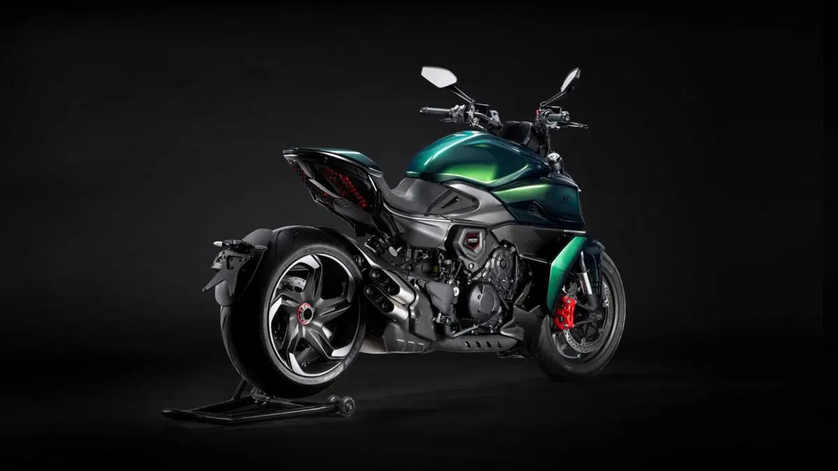 Ducati Diavel V4 Diavel for Bentley (2024) (3)