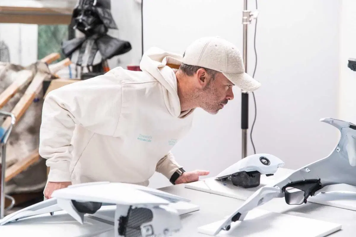 La Superveloce si fa opera d'arte con Arsham [GALLERY] (19)