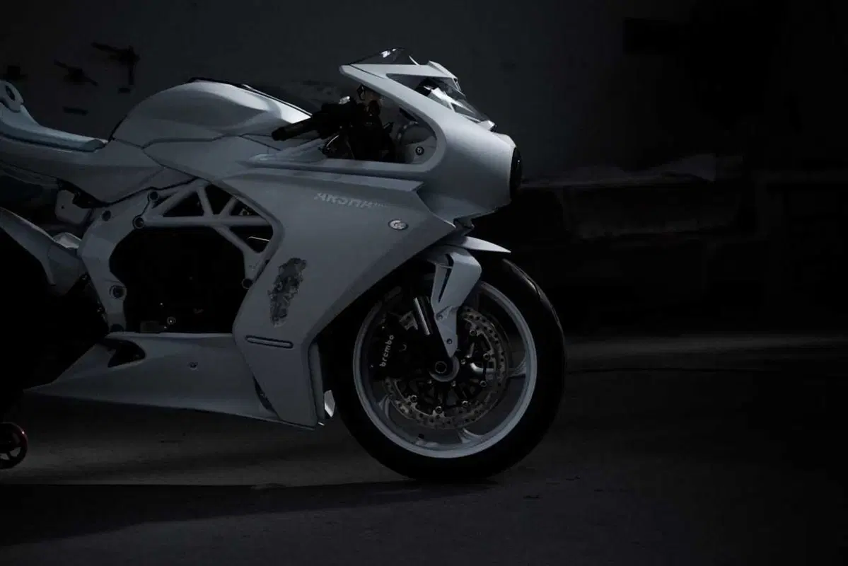 La Superveloce si fa opera d'arte con Arsham [GALLERY] (60)