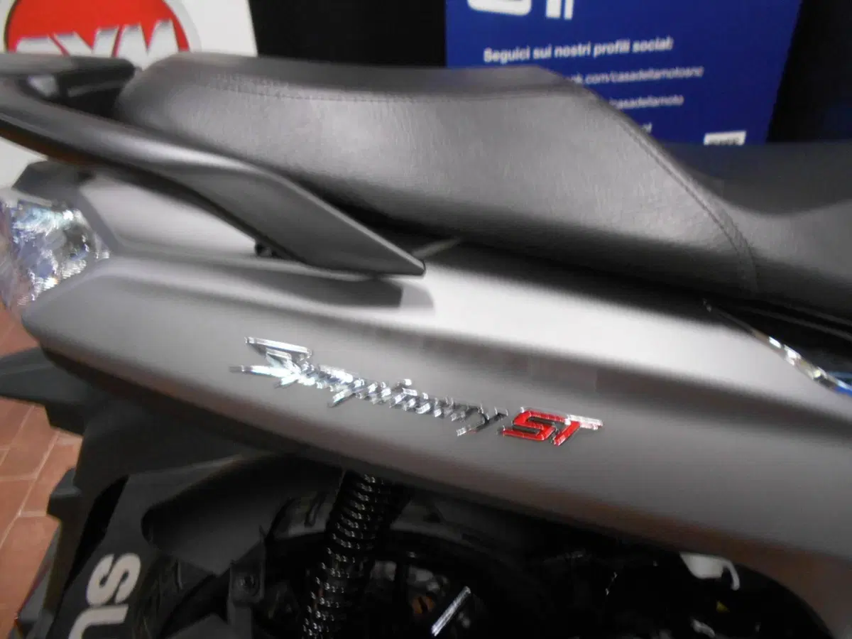 Sym Symphony 200 ST (2021 - 24) (3)