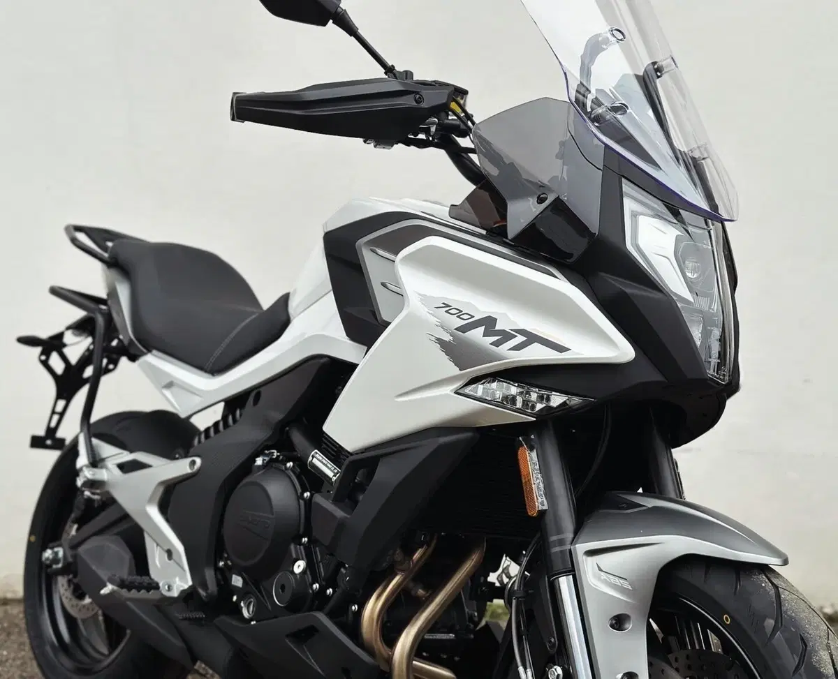 CFMOTO 700MT (2024 - 26) (2)
