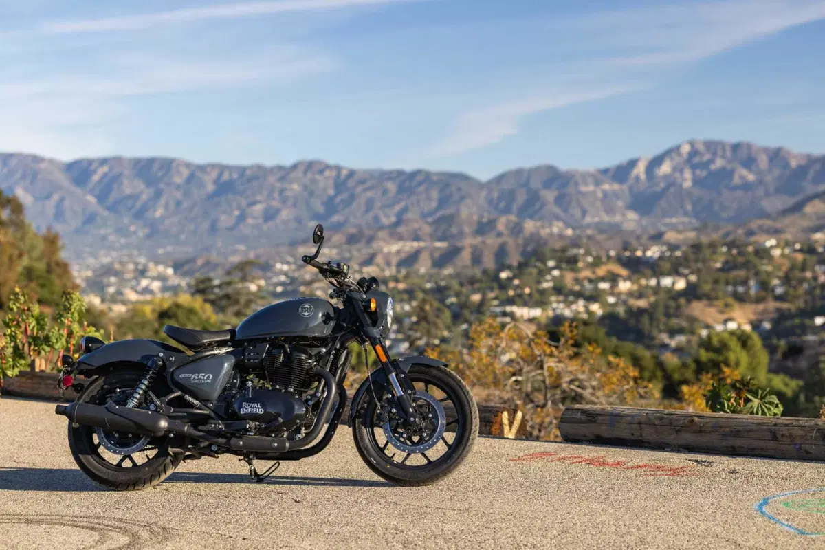 Royal Enfield Shotgun 650: foto, caratteristiche tecniche, dettagli [VIDEO e GALLERY] (11)