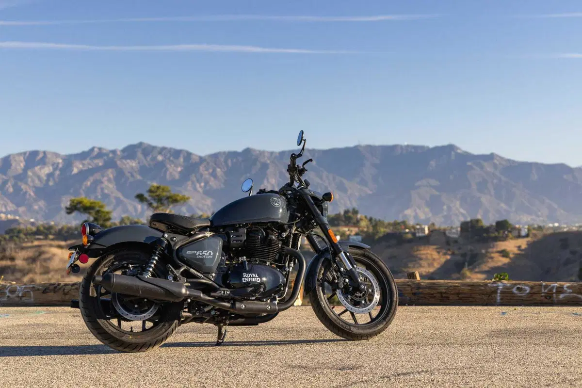 Royal Enfield Shotgun 650: foto, caratteristiche tecniche, dettagli [VIDEO e GALLERY] (12)