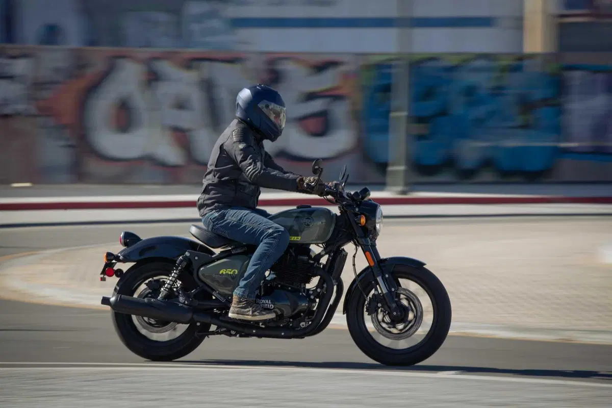 Royal Enfield Shotgun 650: foto, caratteristiche tecniche, dettagli [VIDEO e GALLERY] (33)