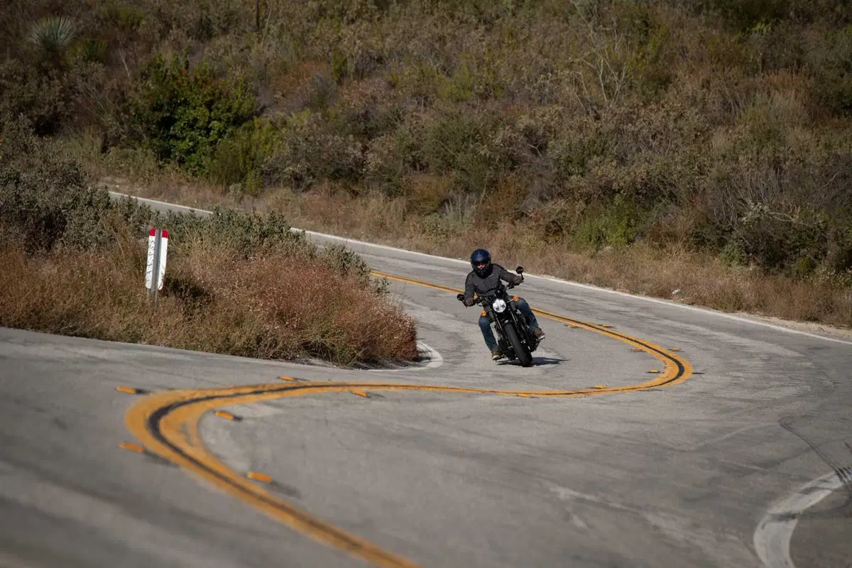 Royal Enfield Shotgun 650: foto, caratteristiche tecniche, dettagli [VIDEO e GALLERY] (51)