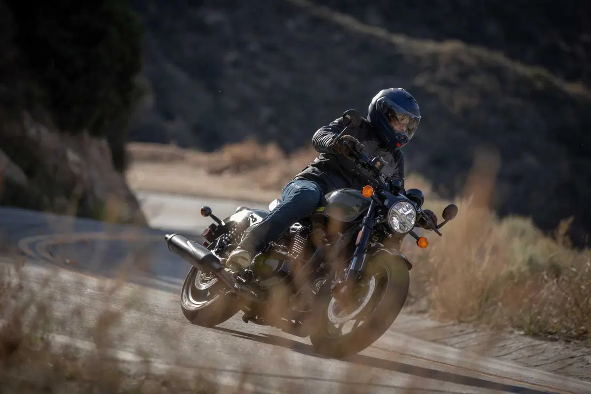 Royal Enfield Shotgun 650: foto, caratteristiche tecniche, dettagli [VIDEO e GALLERY] (53)
