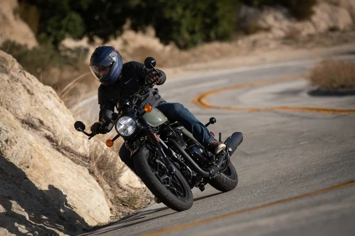 Royal Enfield Shotgun 650: foto, caratteristiche tecniche, dettagli [VIDEO e GALLERY] (62)