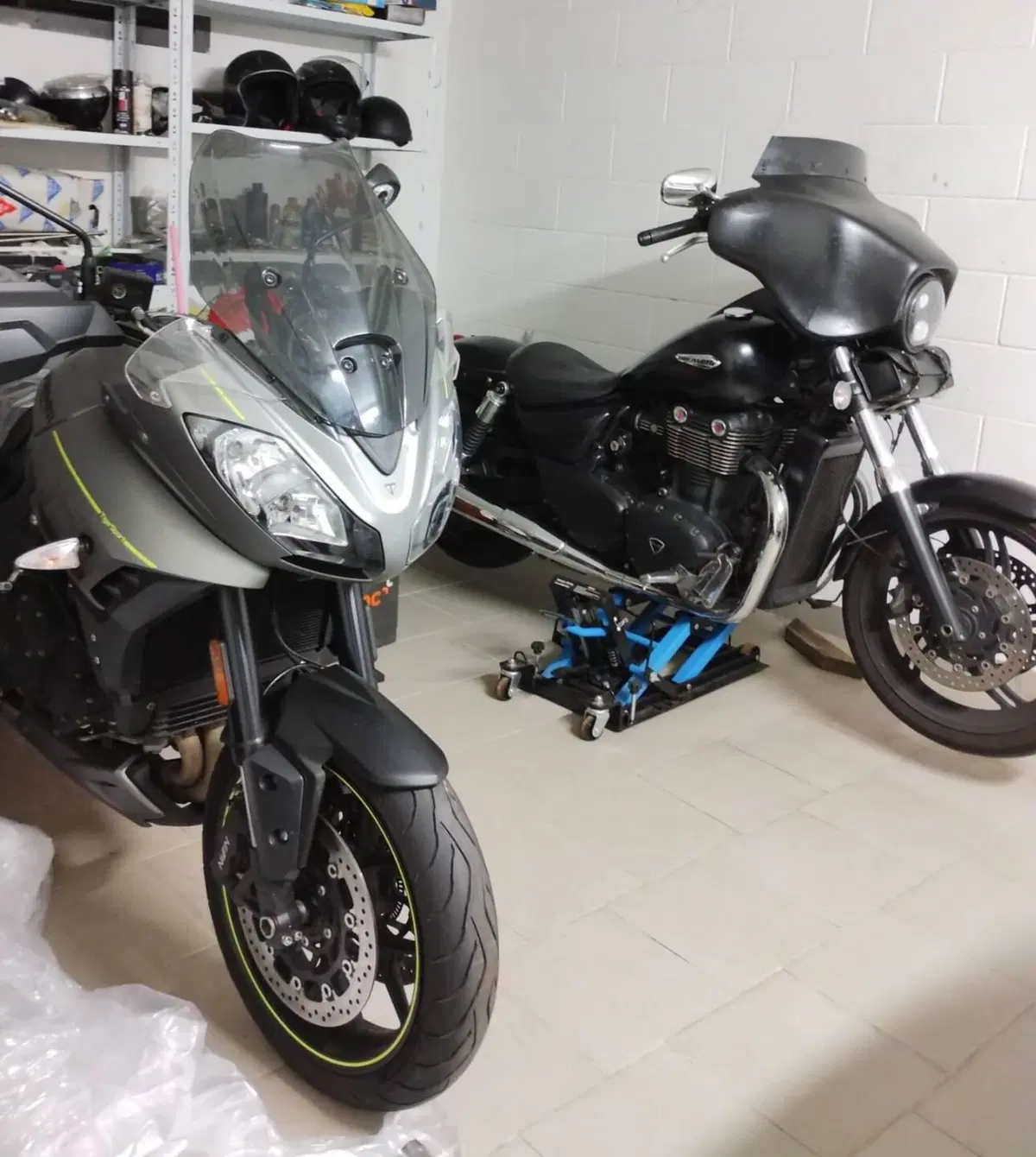 Triumph Thunderbird Storm 1700 ABS (2010 - 16) (5)