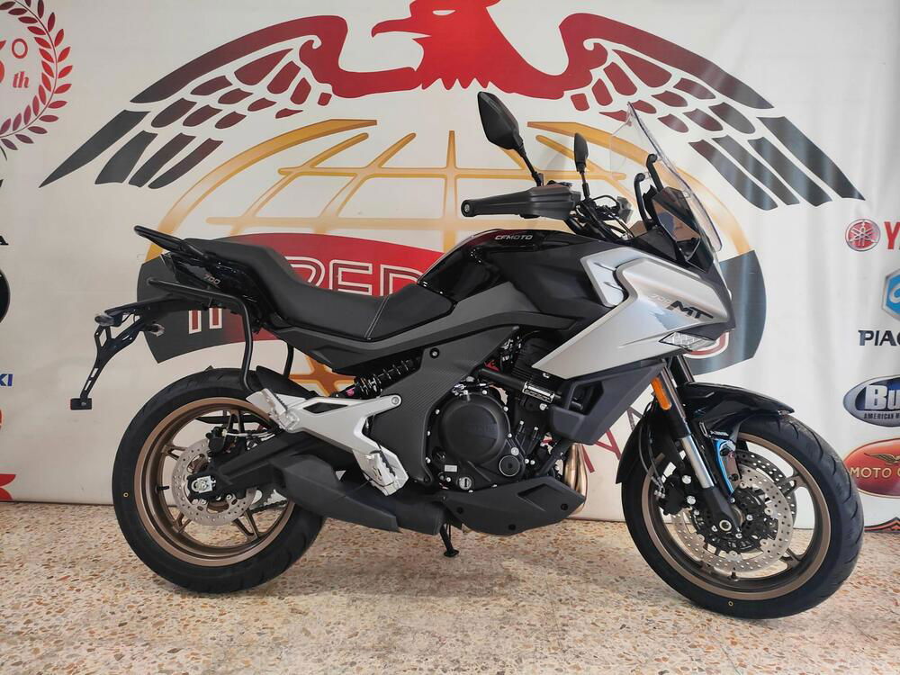 CFMOTO 700MT (2024) (2)