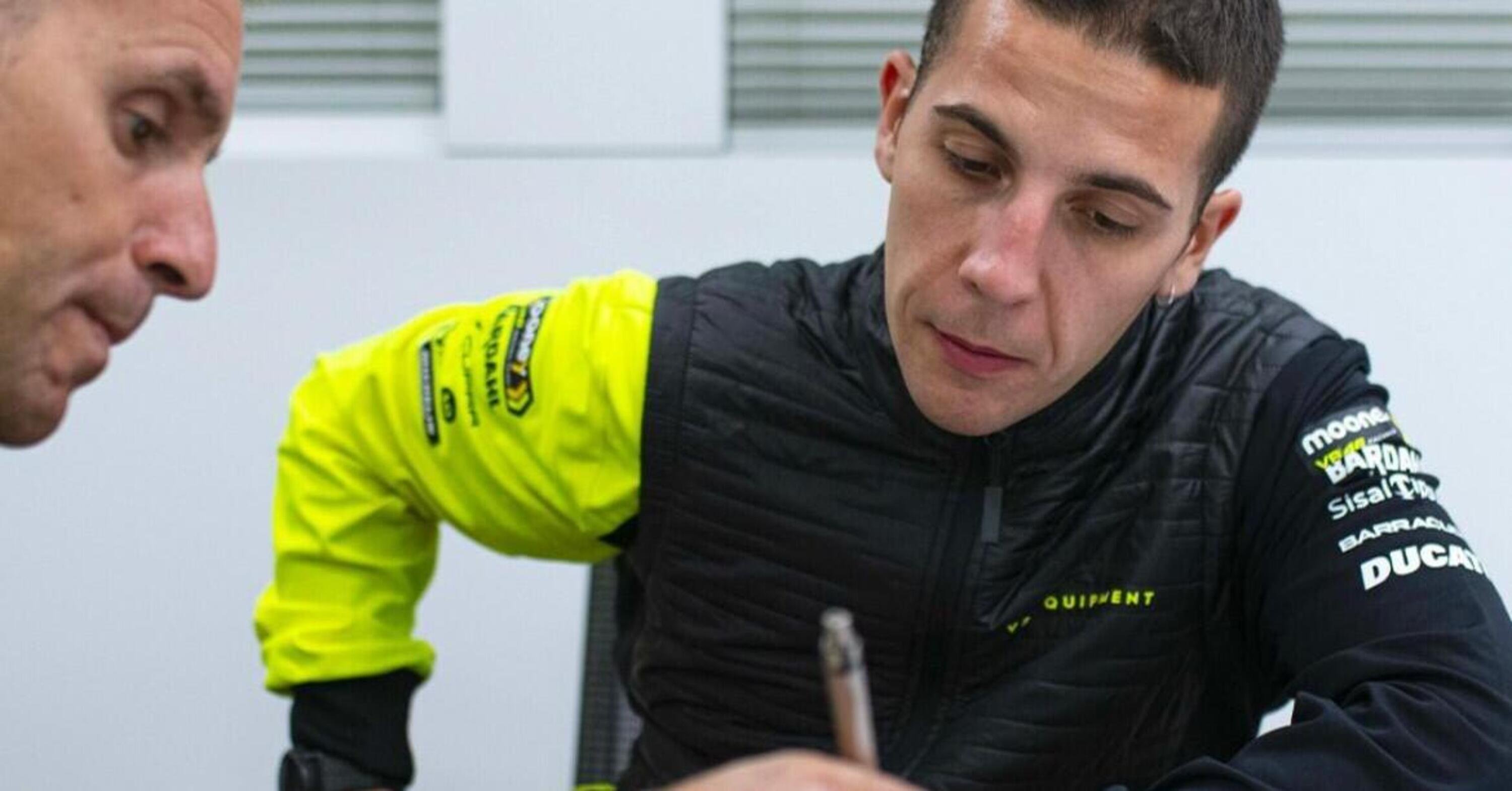 MotoGP 2023. Andrea Migno riparte dalla VR46 in MotoGP, come coach
